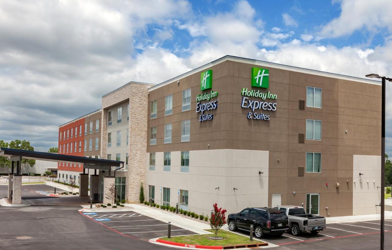 Holiday Inn Express & Suites Tulsa South - Woodland Hills By Ihg Exterior photo